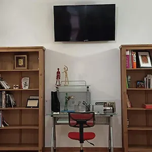 Fashion Cathedral Apartment, Centro Storico Naples